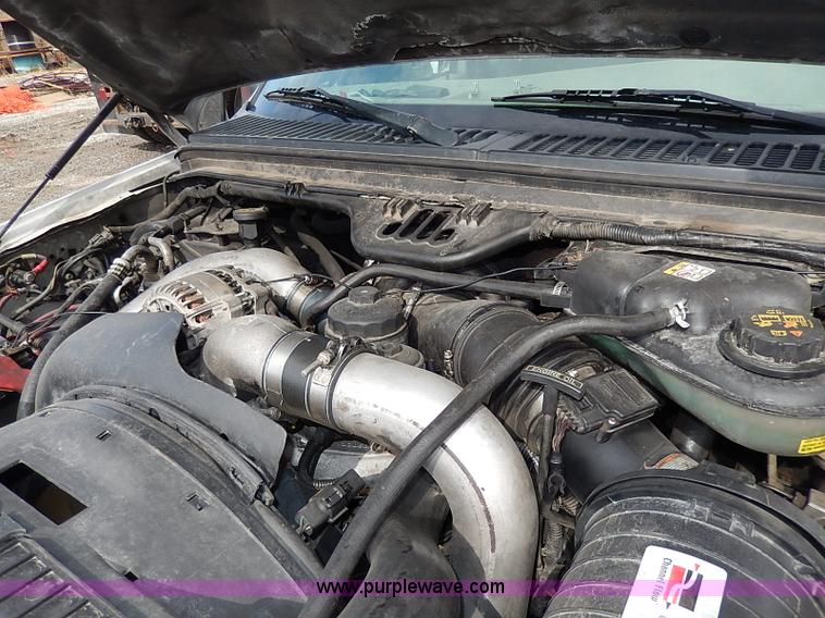 image for item I3742 2003 Ford F250 Super Duty XL SuperCab pickup truck