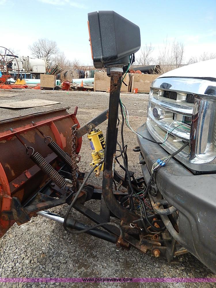 image for item I3742 2003 Ford F250 Super Duty XL SuperCab pickup truck