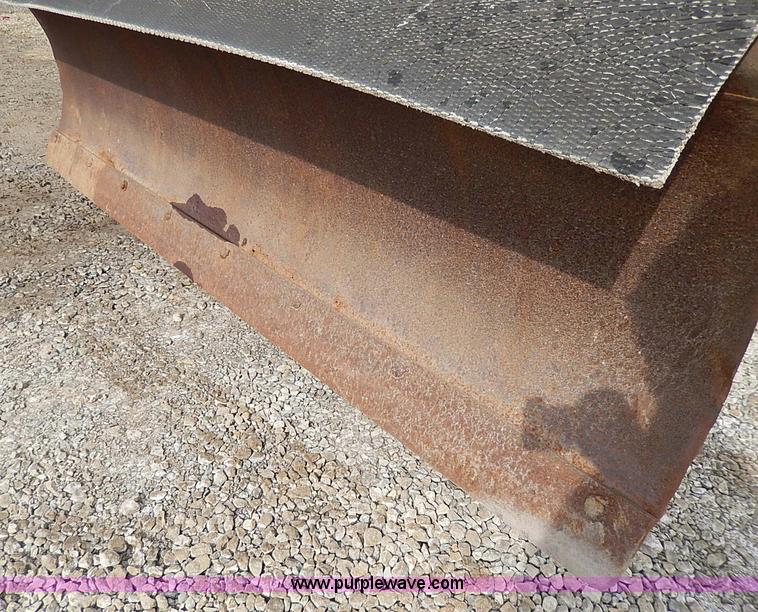 image for item I3742 2003 Ford F250 Super Duty XL SuperCab pickup truck