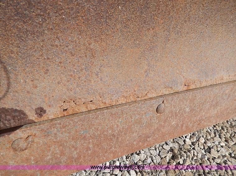 image for item I3742 2003 Ford F250 Super Duty XL SuperCab pickup truck