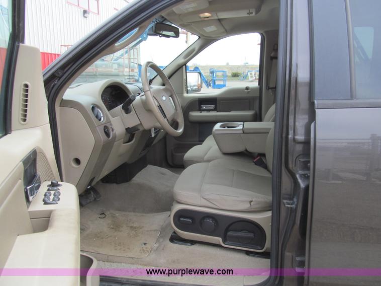 image for item I7066 2007 Ford F150 XLT SuperCrew pickup truck