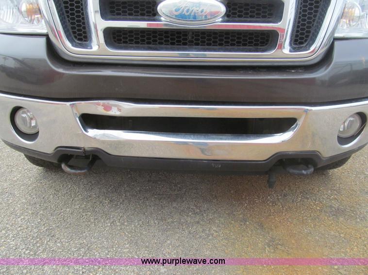 image for item I7066 2007 Ford F150 XLT SuperCrew pickup truck