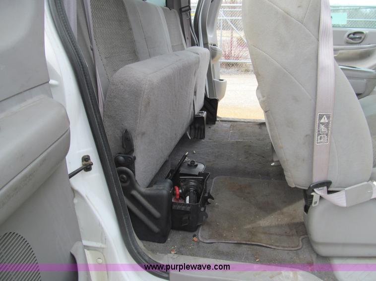 image for item I7067 2002 Ford F150 XLT SuperCab pickup truck