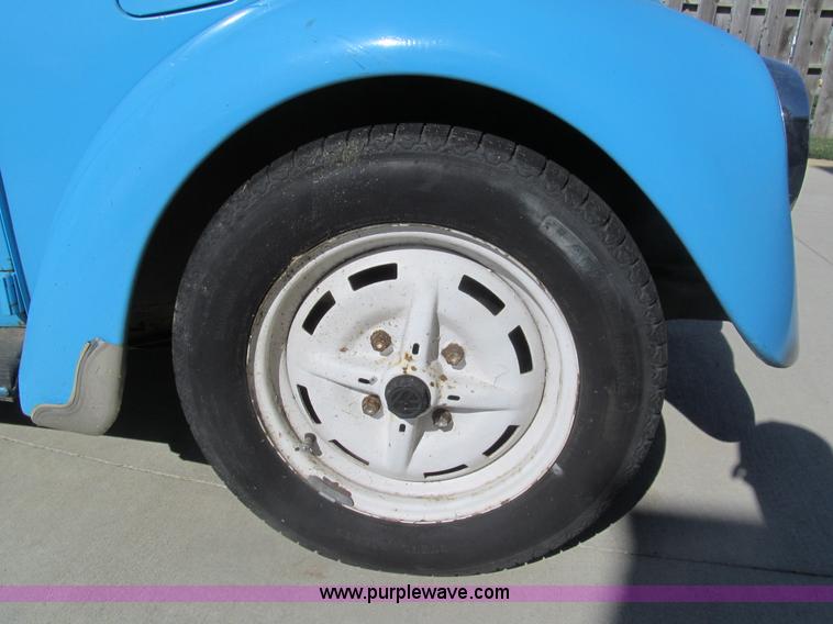 image for item I7070 1976 Volkswagen Beetle with electric motor