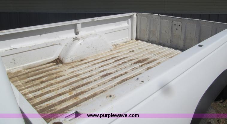 image for item I7119 1997 Chevrolet Silverado 2500 pickup truck