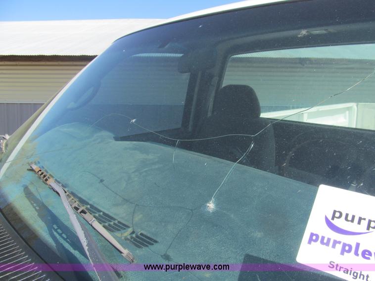 image for item I7119 1997 Chevrolet Silverado 2500 pickup truck