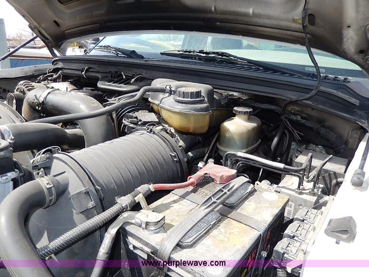 image for item I9288 2005 Ford F550 Super Duty XL cab and chassis