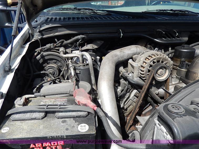 image for item I9288 2005 Ford F550 Super Duty XL cab and chassis