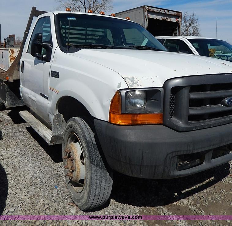 image for item I9289 1999 Ford F450 Super Duty flatbed truck
