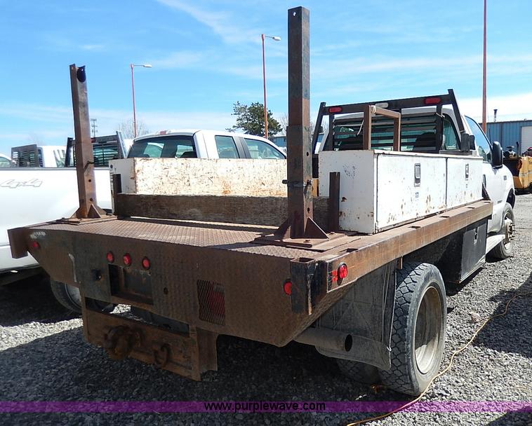 image for item I9289 1999 Ford F450 Super Duty flatbed truck