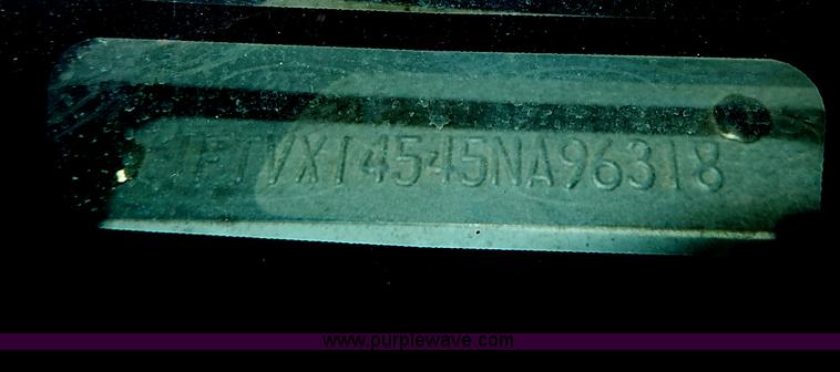 image for item I9290 2005 Ford F150 XL SuperCab pickup truck