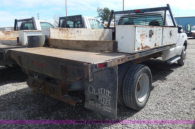 image for item I9291 2000 Ford F450 Super Duty flatbed truck