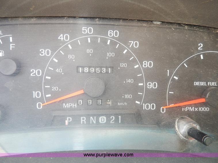 image for item I9291 2000 Ford F450 Super Duty flatbed truck