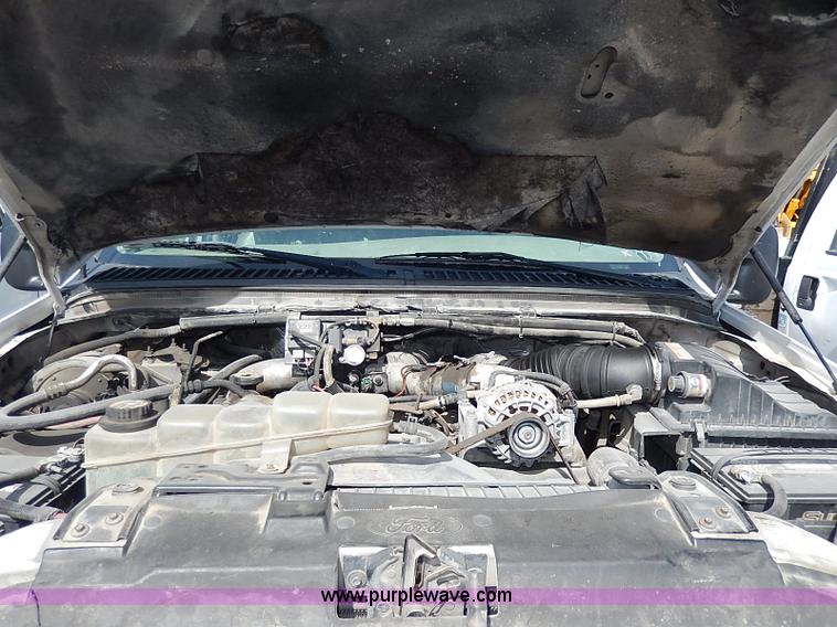 image for item I9291 2000 Ford F450 Super Duty flatbed truck