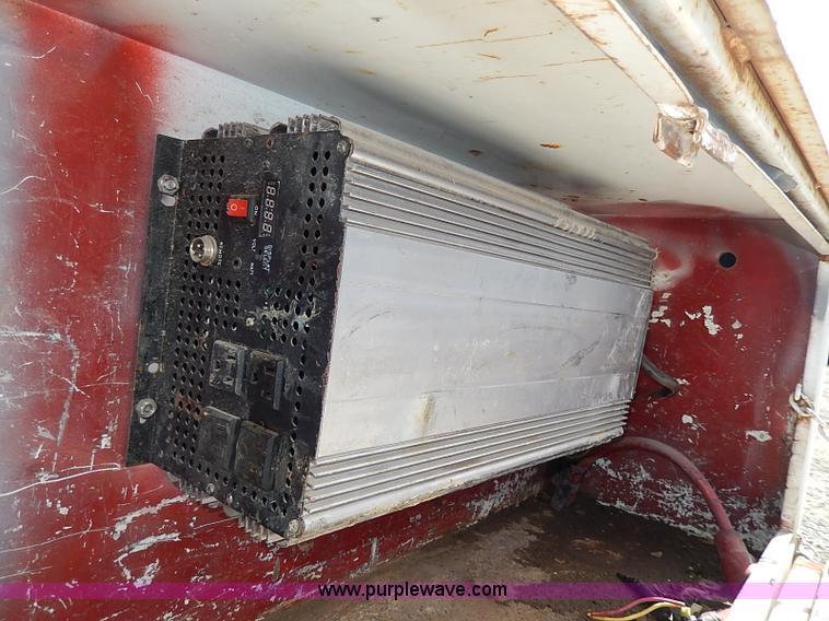 image for item I9291 2000 Ford F450 Super Duty flatbed truck