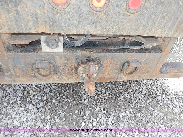 image for item I9291 2000 Ford F450 Super Duty flatbed truck