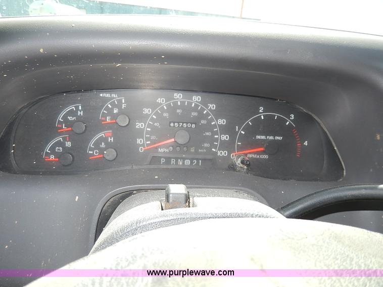 image for item I9292 2000 Ford F450 Super Duty XL flatbed truck