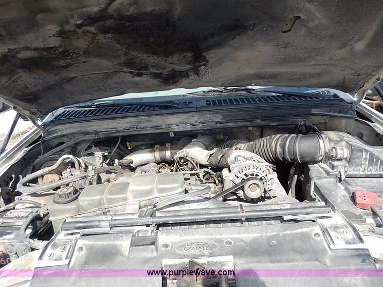 image for item I9294 2000 Ford F450 Super Duty XL flatbed truck