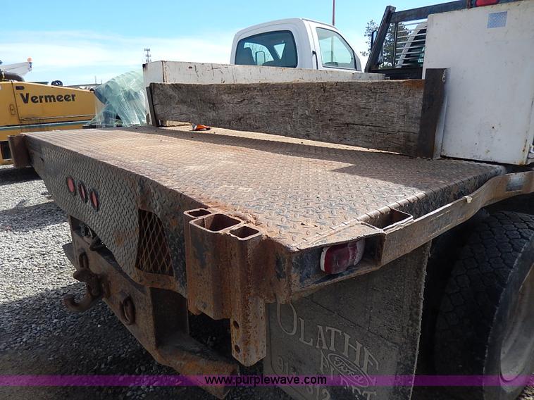 image for item I9294 2000 Ford F450 Super Duty XL flatbed truck