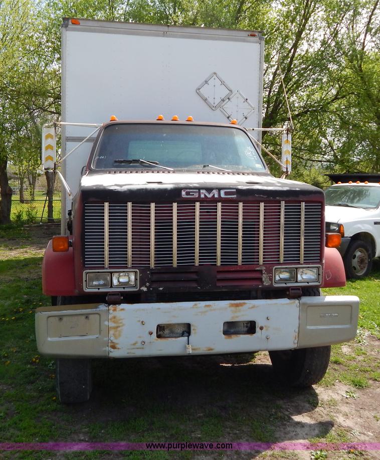 image for item Z9354 1980 GMC TopKick box truck