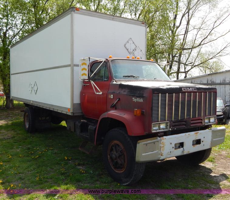 image for item Z9354 1980 GMC TopKick box truck
