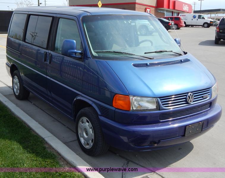 image for item Z9358 1999 Volkswagen VR6 van