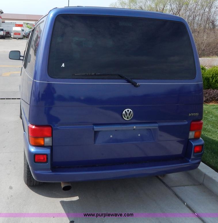 image for item Z9358 1999 Volkswagen VR6 van