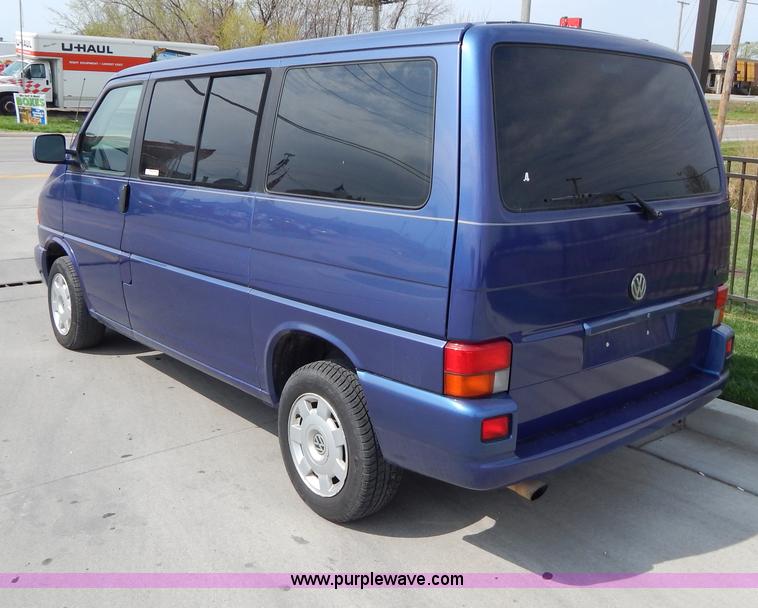 image for item Z9358 1999 Volkswagen VR6 van