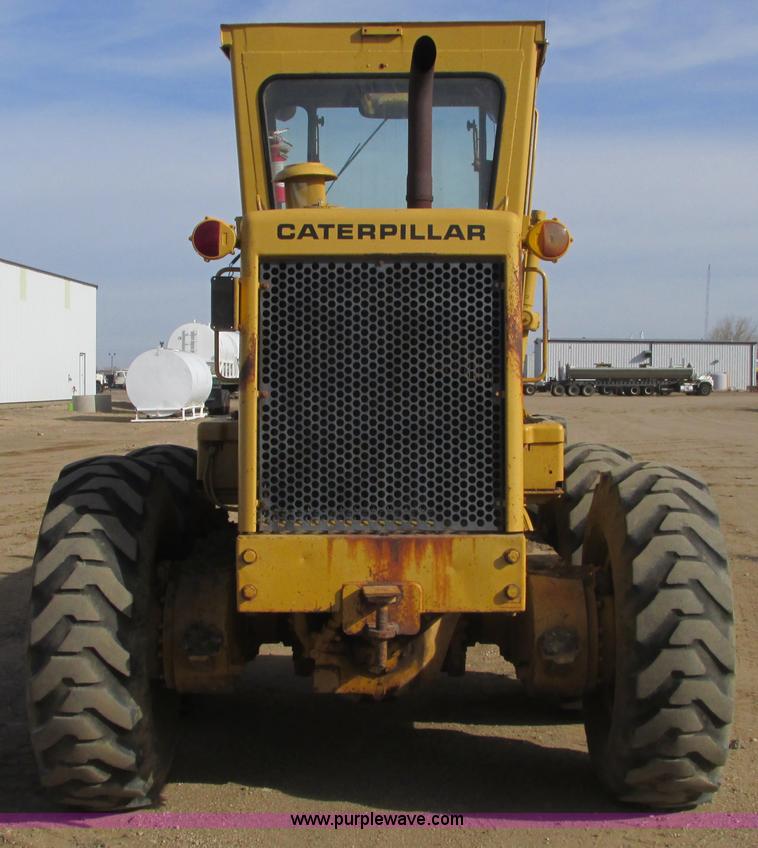 image for item A8660 1979 Caterpillar 12G motor grader