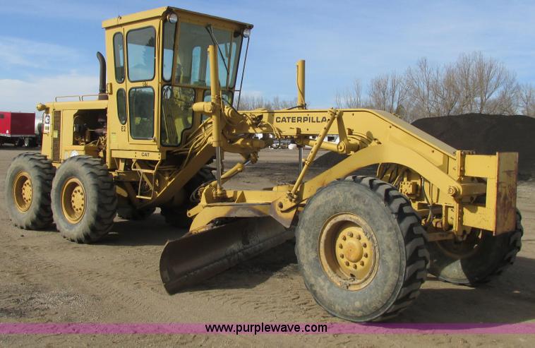 image for item A8660 1979 Caterpillar 12G motor grader