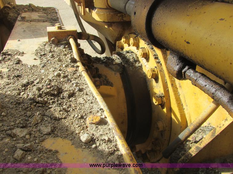 image for item A8660 1979 Caterpillar 12G motor grader
