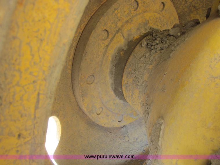 image for item A8660 1979 Caterpillar 12G motor grader