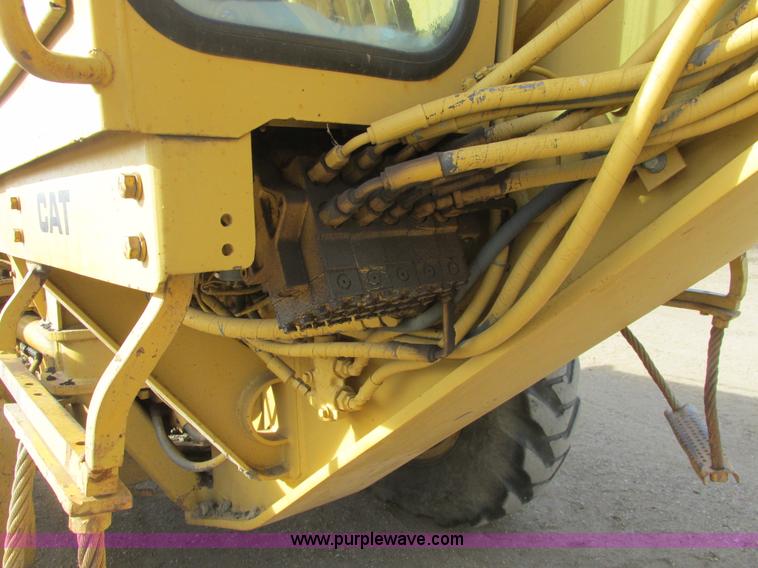 image for item A8660 1979 Caterpillar 12G motor grader