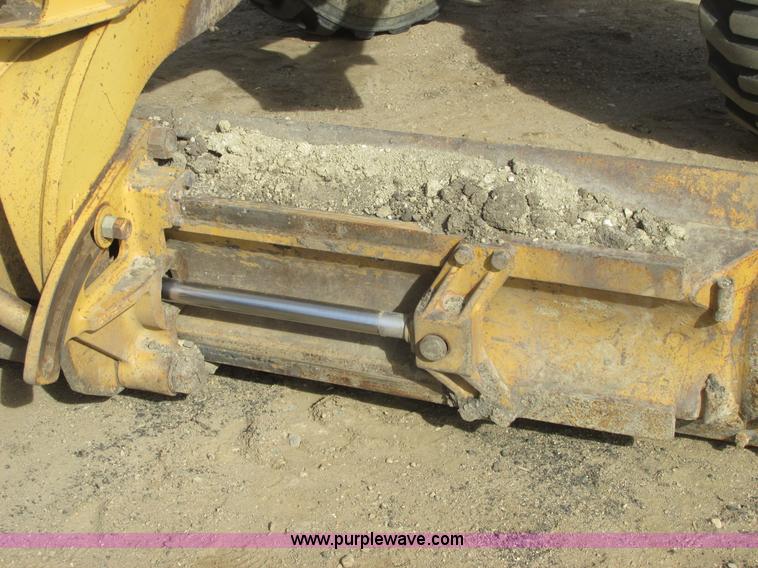 image for item A8660 1979 Caterpillar 12G motor grader