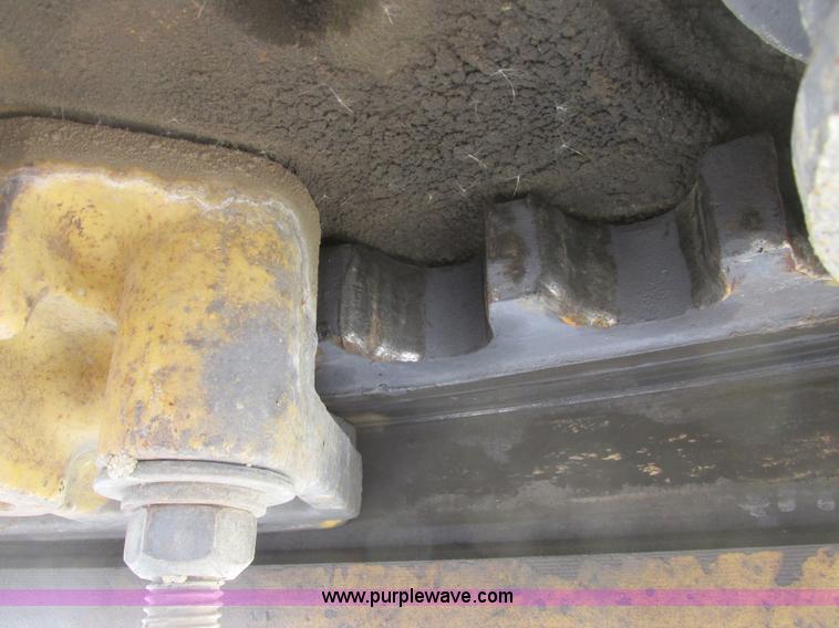 image for item A8660 1979 Caterpillar 12G motor grader