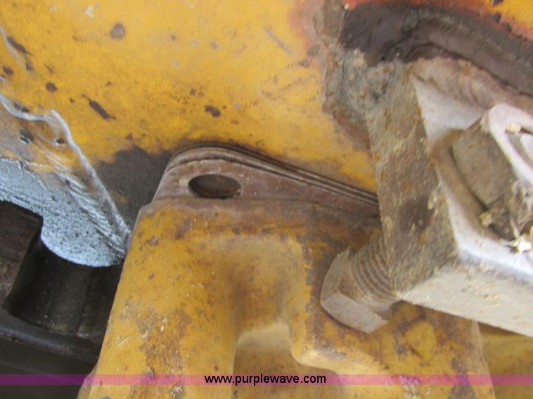 image for item A8660 1979 Caterpillar 12G motor grader