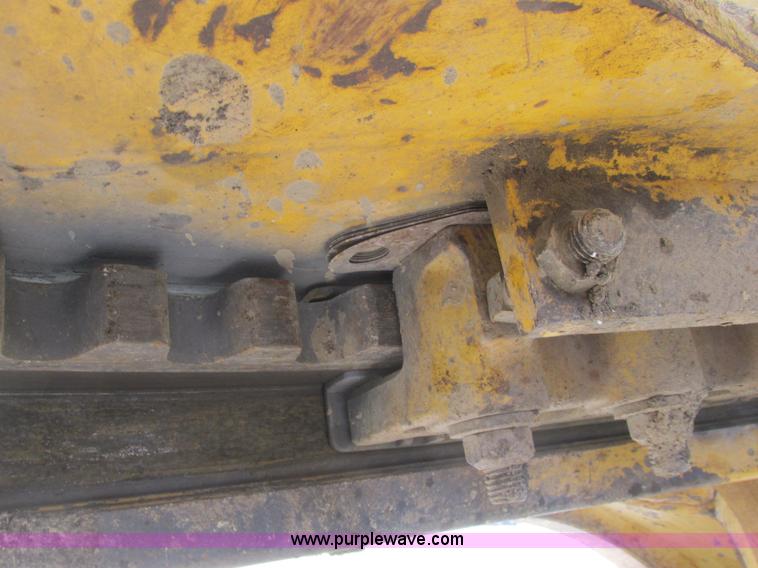 image for item A8660 1979 Caterpillar 12G motor grader