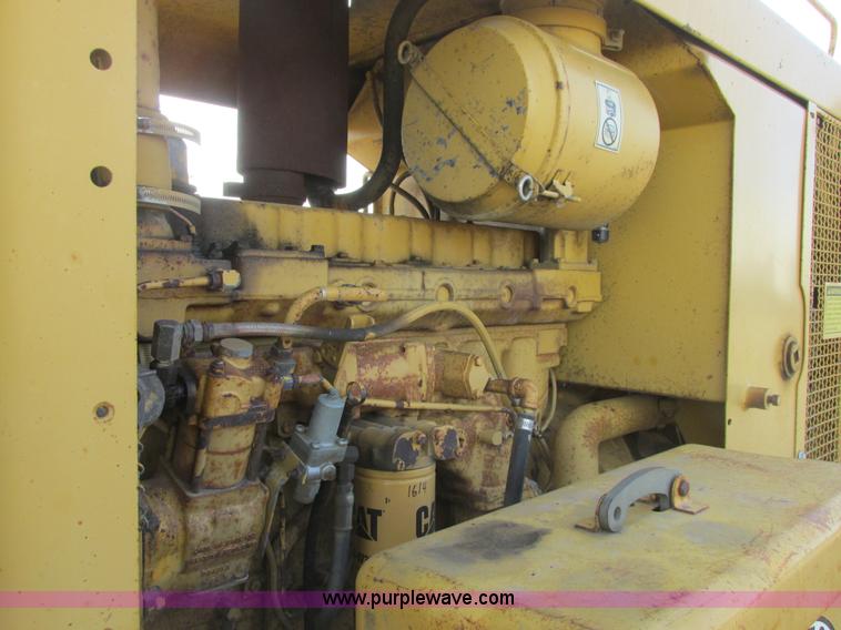 image for item A8660 1979 Caterpillar 12G motor grader