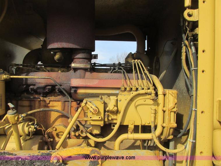 image for item A8660 1979 Caterpillar 12G motor grader