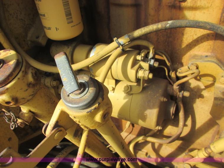 image for item A8660 1979 Caterpillar 12G motor grader