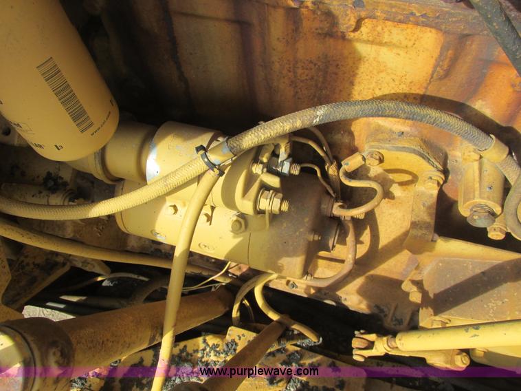 image for item A8660 1979 Caterpillar 12G motor grader