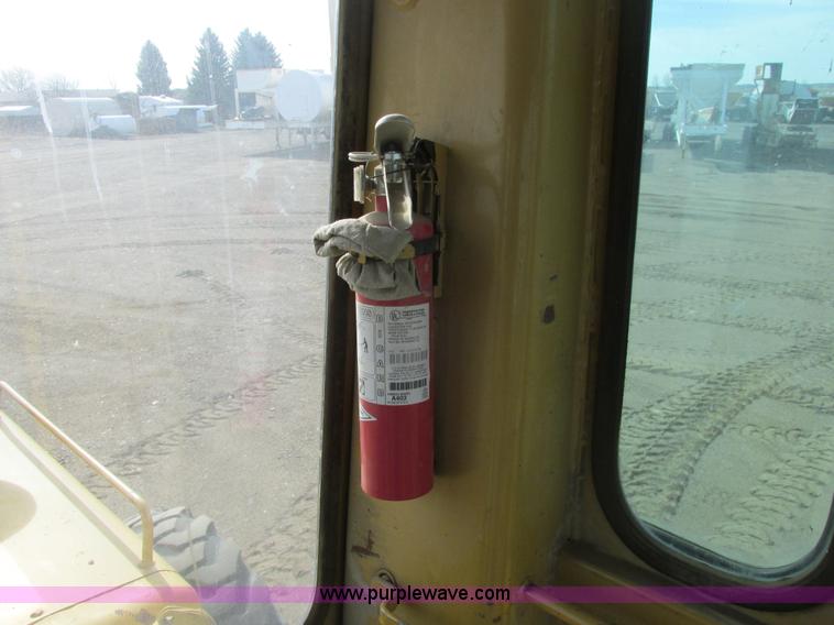 image for item A8660 1979 Caterpillar 12G motor grader