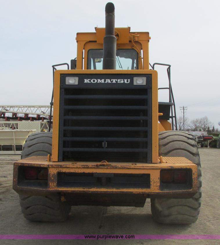 image for item A8679 1988 Komatsu WA500-1 wheel loader