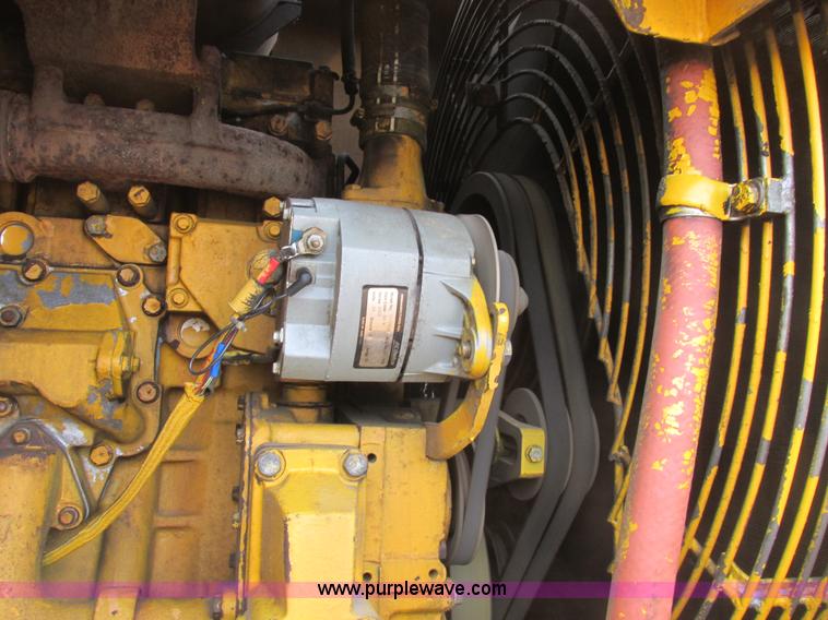 image for item A8679 1988 Komatsu WA500-1 wheel loader