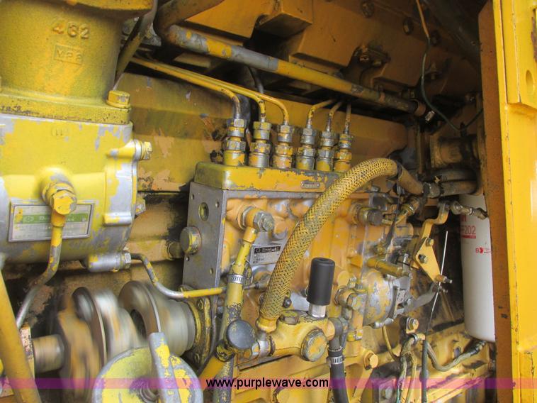 image for item A8679 1988 Komatsu WA500-1 wheel loader