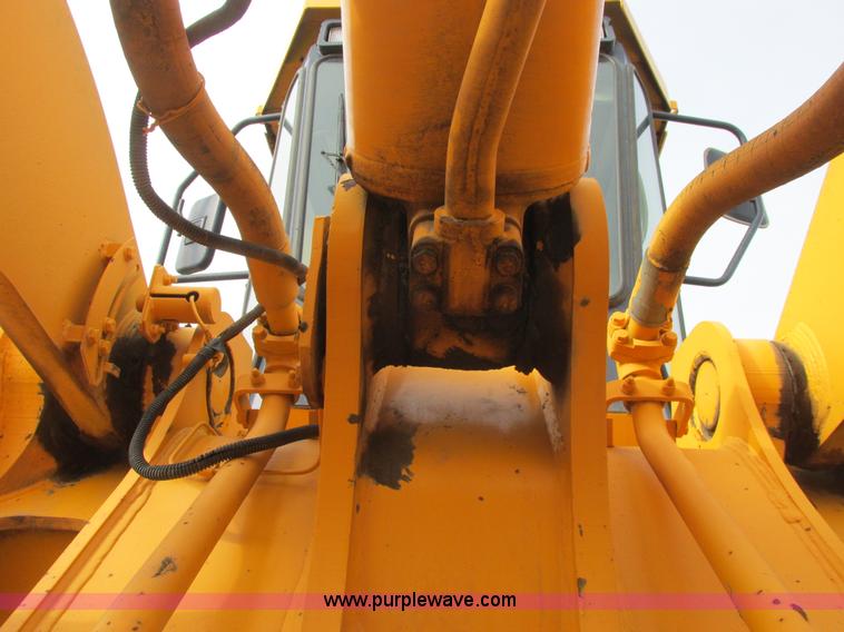 image for item A8679 1988 Komatsu WA500-1 wheel loader