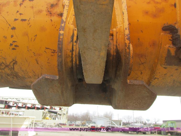 image for item A8679 1988 Komatsu WA500-1 wheel loader