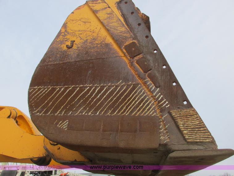 image for item A8679 1988 Komatsu WA500-1 wheel loader