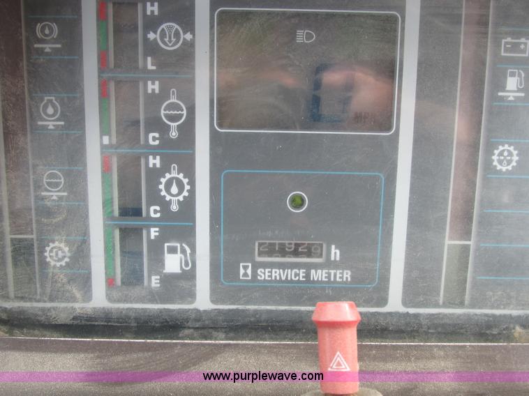 image for item A8679 1988 Komatsu WA500-1 wheel loader