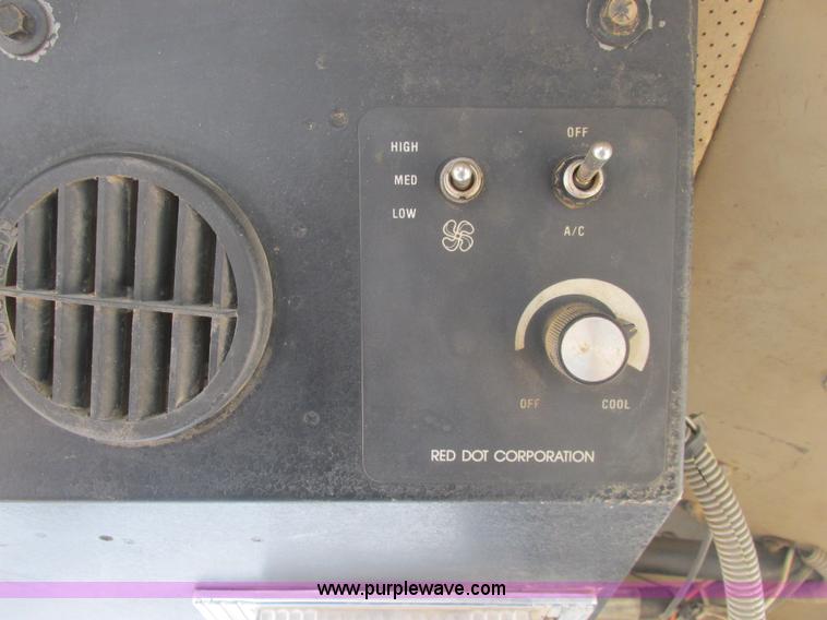 image for item A8679 1988 Komatsu WA500-1 wheel loader